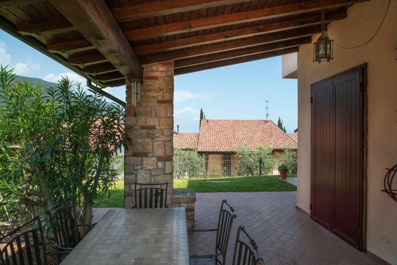 La Villa Salò Buitenkant foto
